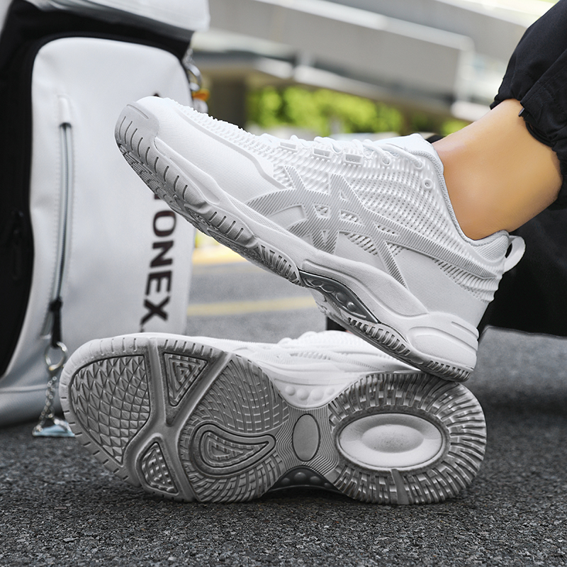 New badminton shoes beef tendo – Badminton Fun recenzja i cena