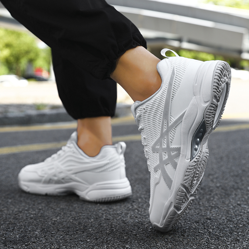 New badminton shoes beef tendo – Badminton Fun recenzja i cena